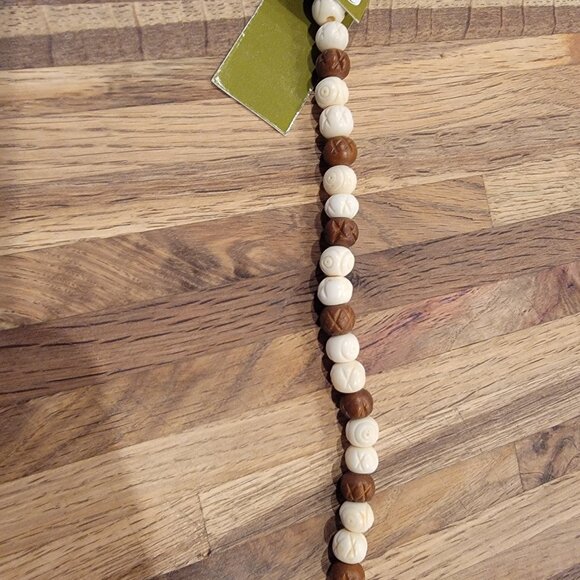 Mix Bone 12x35MM Carved Bead 21PC Strand Halcraft Bead Gallery - Picture 8 of 8